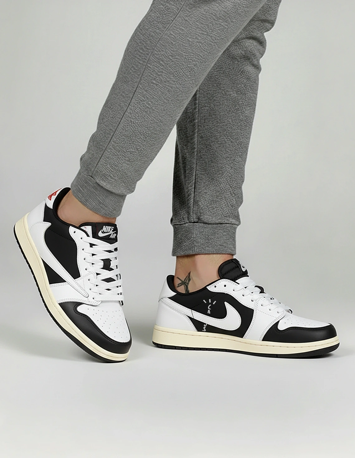 کفش روزانه مردانه نایک Nike Jordan 1 Low Travis Scott M