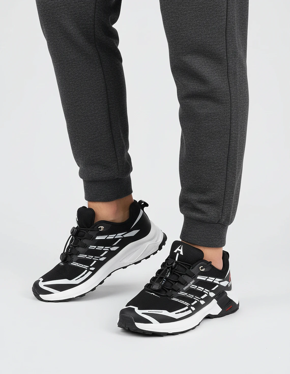 کفش کوهنوردی و طبیعت گردی مردانه Humtto Hamdurus M