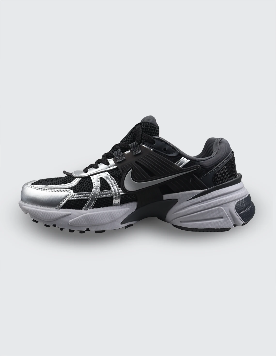 کفش دویدن مردانه نایک Nike V2K Run M
