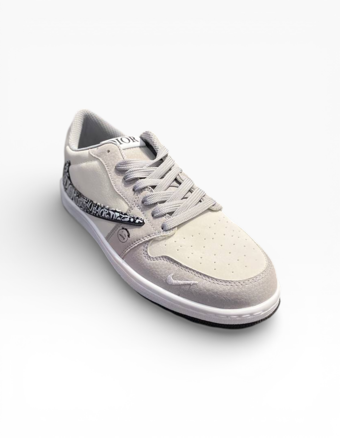 کفش روزانه مردانه نایکی Travis Scott x Dior M