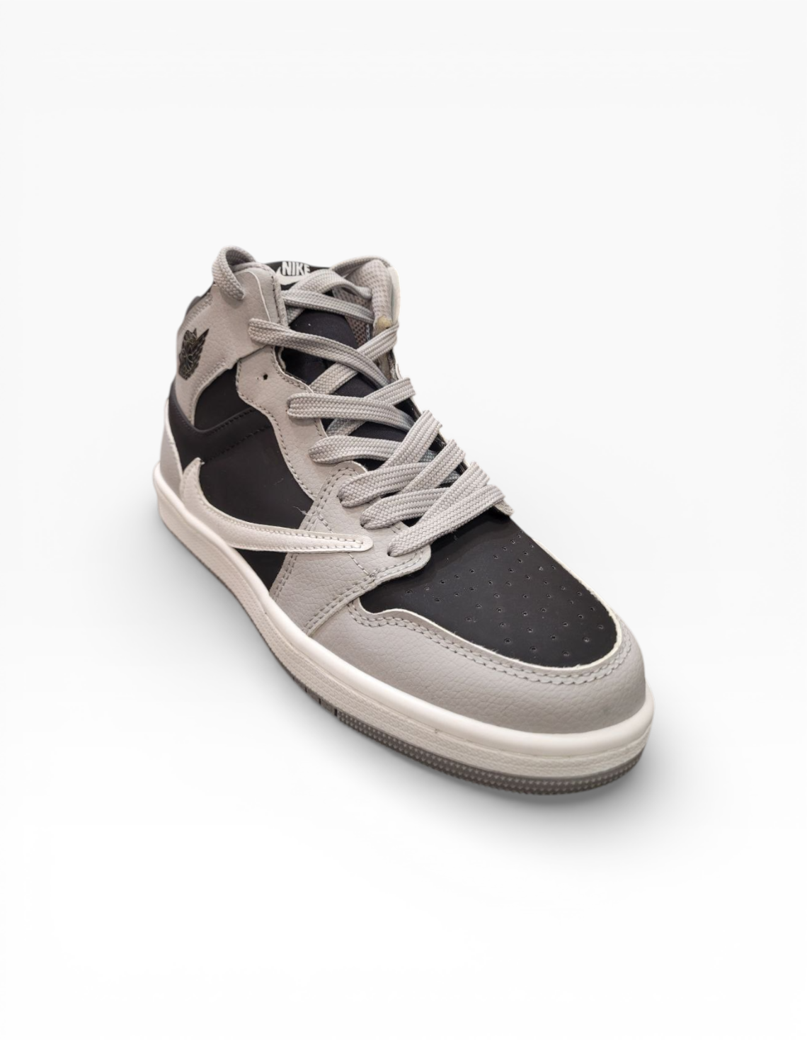 کفش روزانه زنانه نایکی Travis Scott Mid W