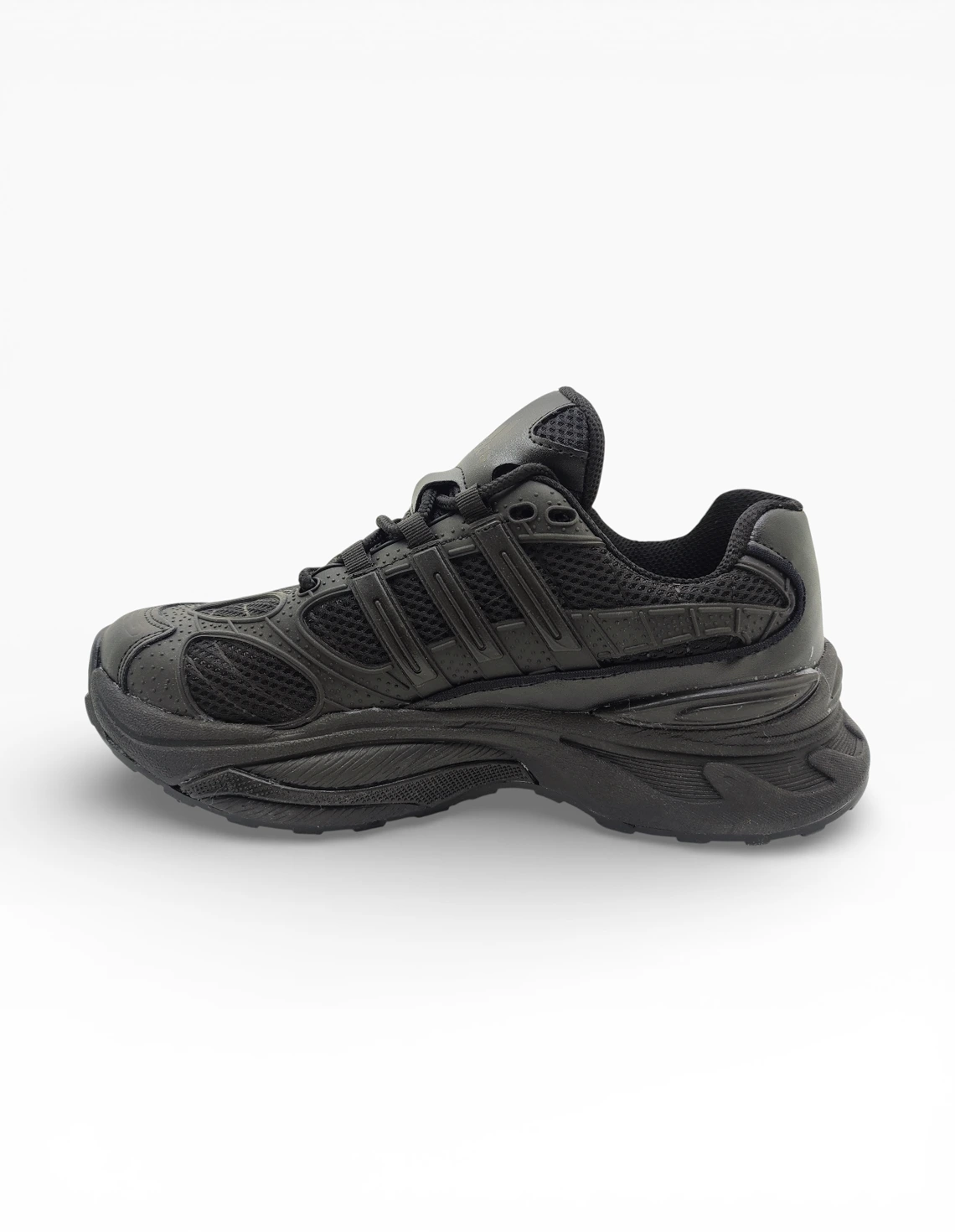 کفش روزانه مردانه آدیداس Adidas Ozweego M